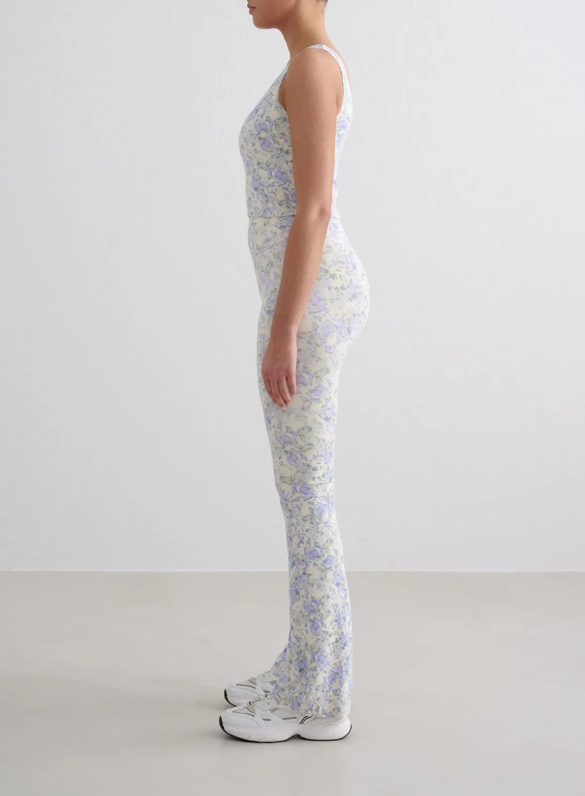 Blossom Rose Sense Flare Tights & Bralette Set