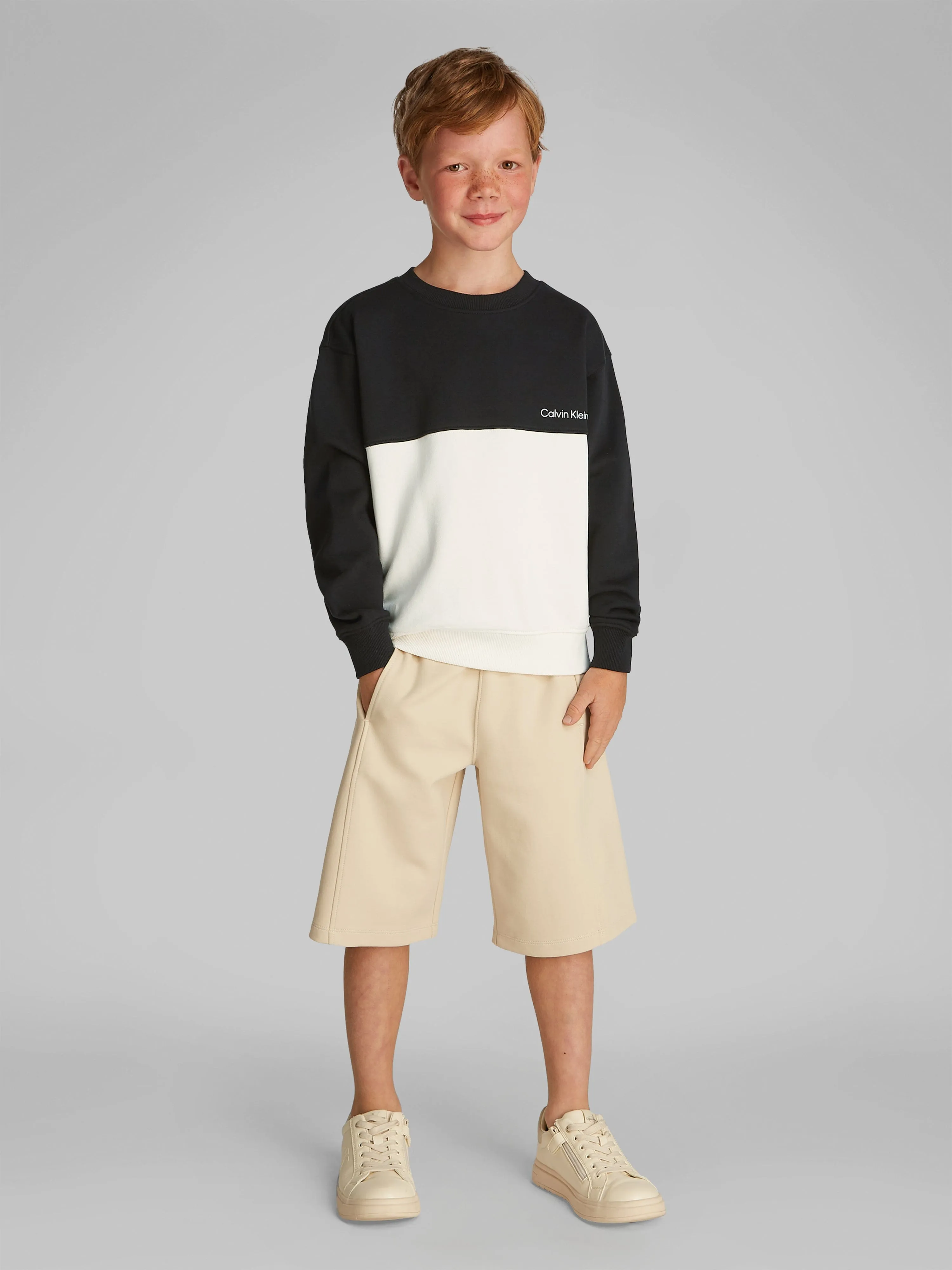 Boys Colourblock Sweatshirt in Black