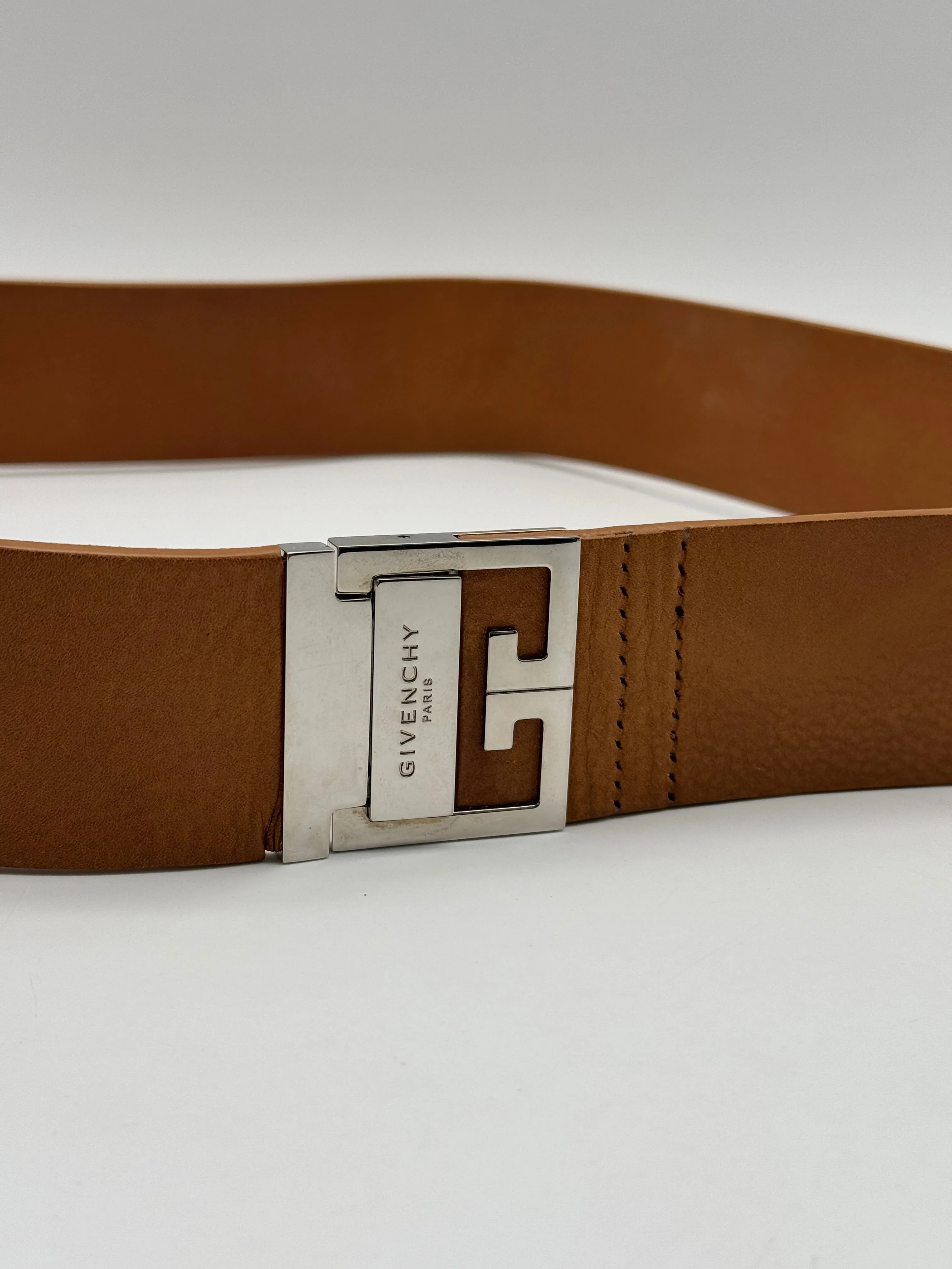 Cintura Marrone In Pelle Con Fibbia G Squadrata Argento