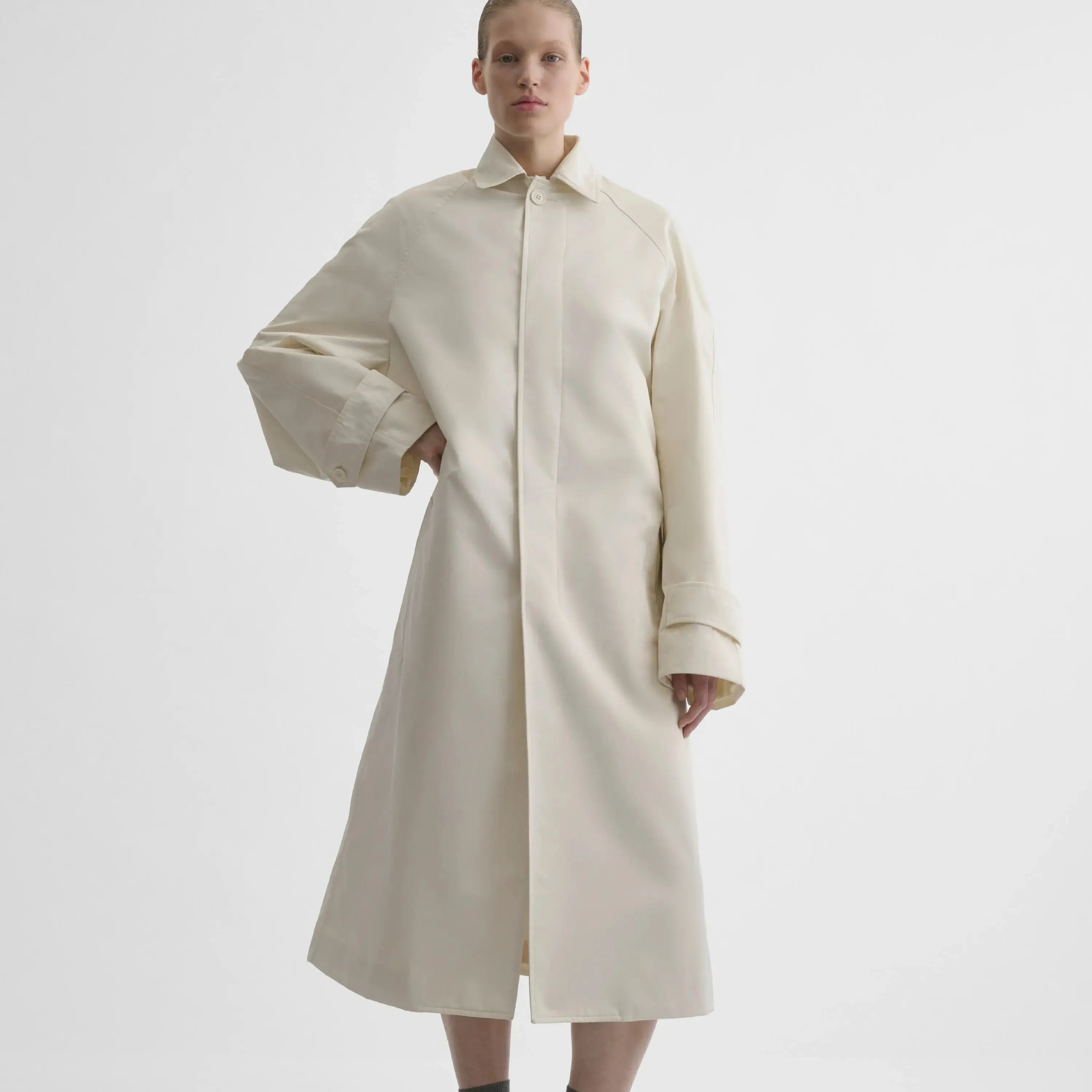 COMFY CAR COAT | white blonde technical twill