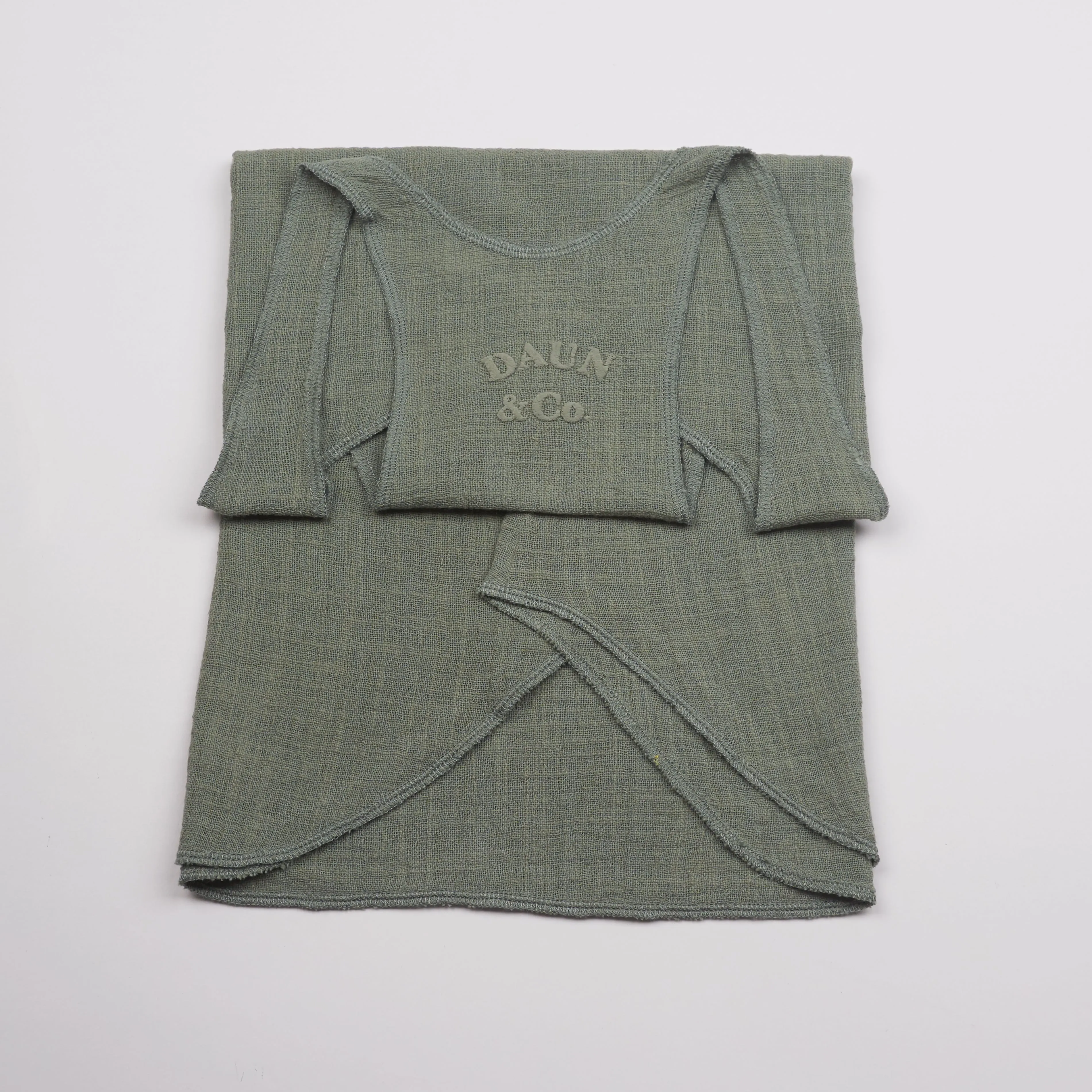 DAUN RACER TANK TOP - Cotton Gauze | Light Olive Green
