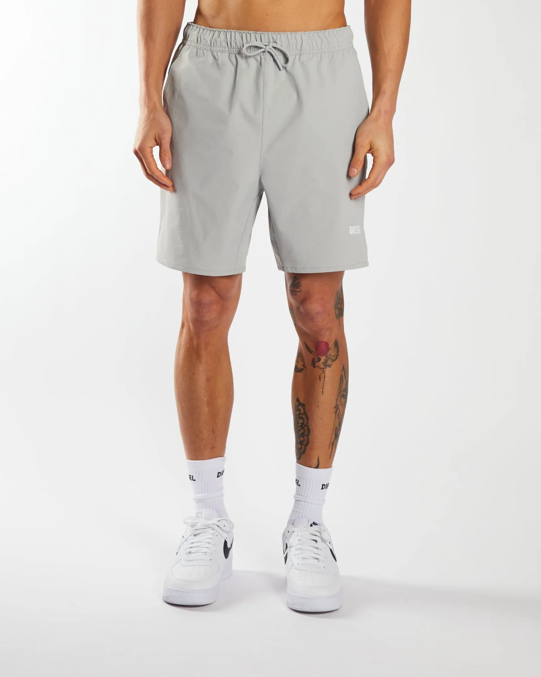 Elton Short Distant Grey