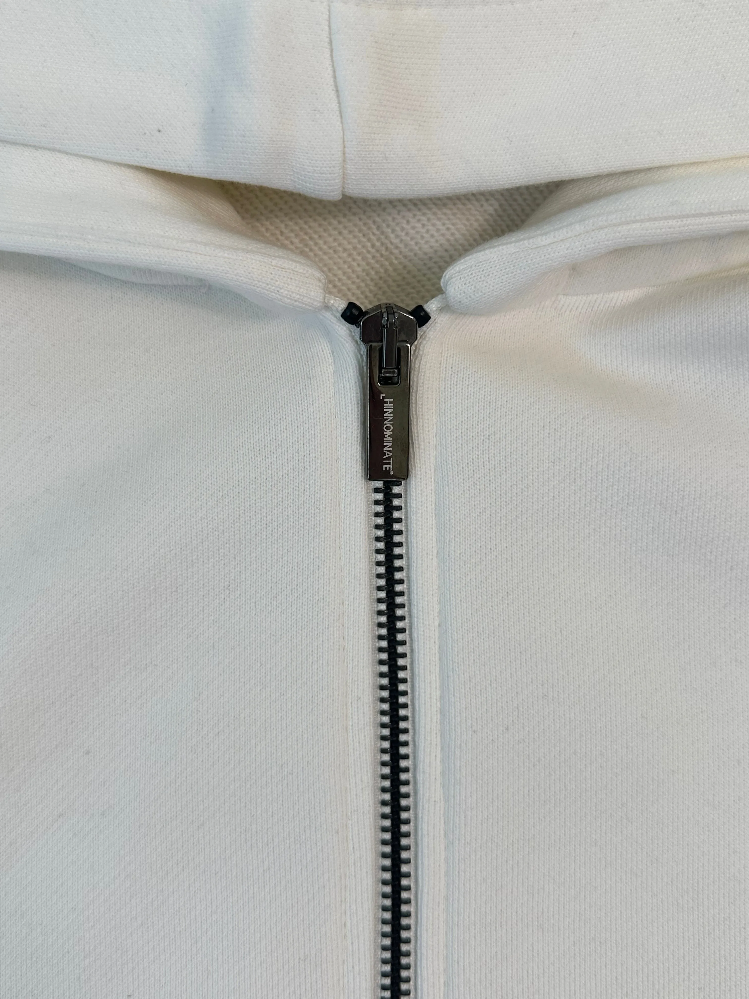 Felpa Bianca Con Cappuccio E Zip Frontale