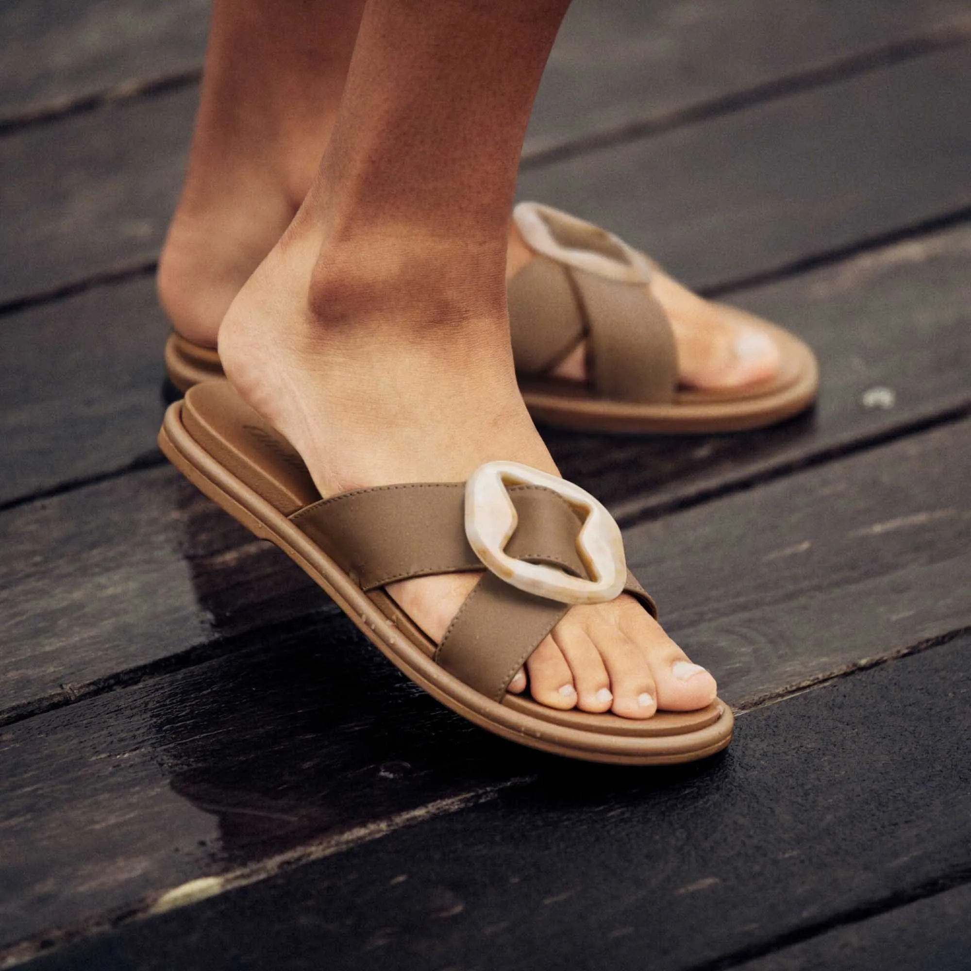 La'i Slide - Tan