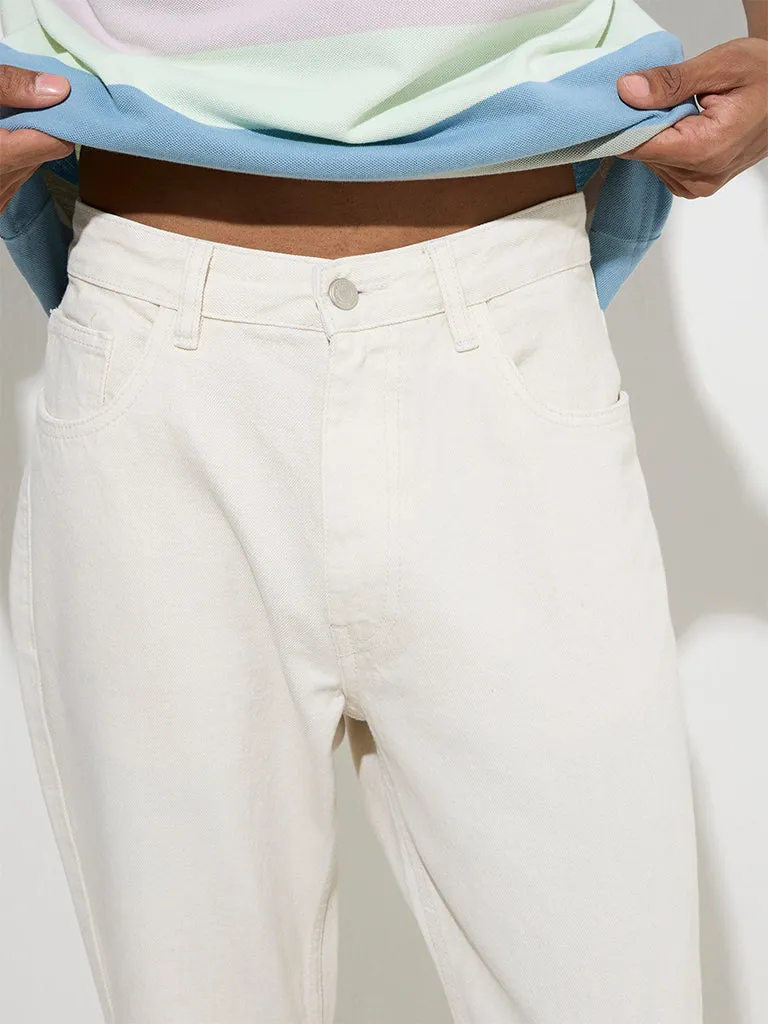 Nuon Off-White Relaxed-Fit Mid-Rise Jeans