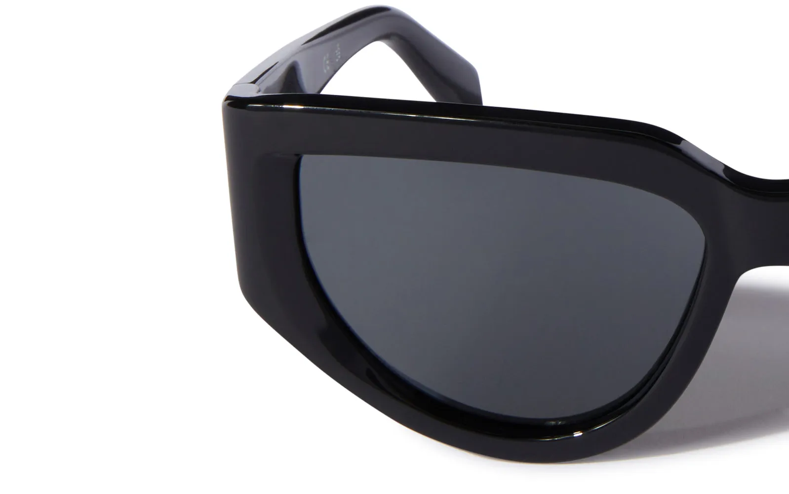 Off-White Seward OERI116