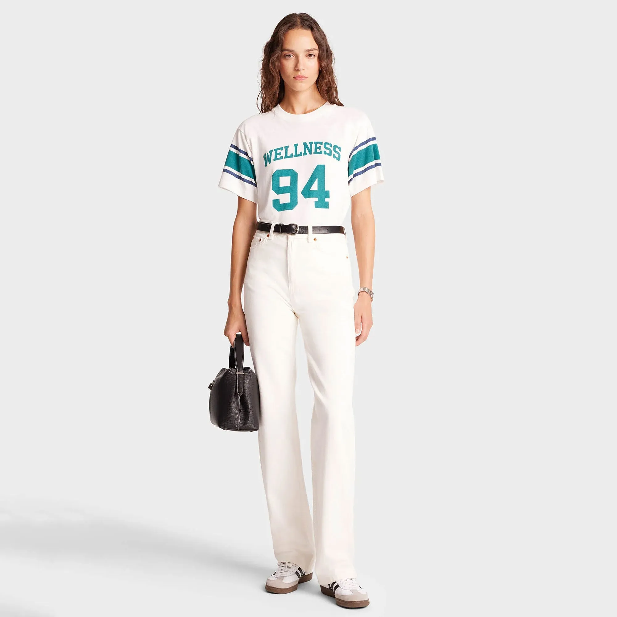 SPORTY & RICH | WELLNESS 94 RUGBY TEE { WHITE/ALPINE/NAVY