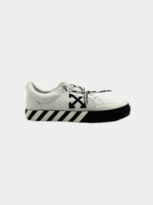 Vulcanized Sneakers In Tela