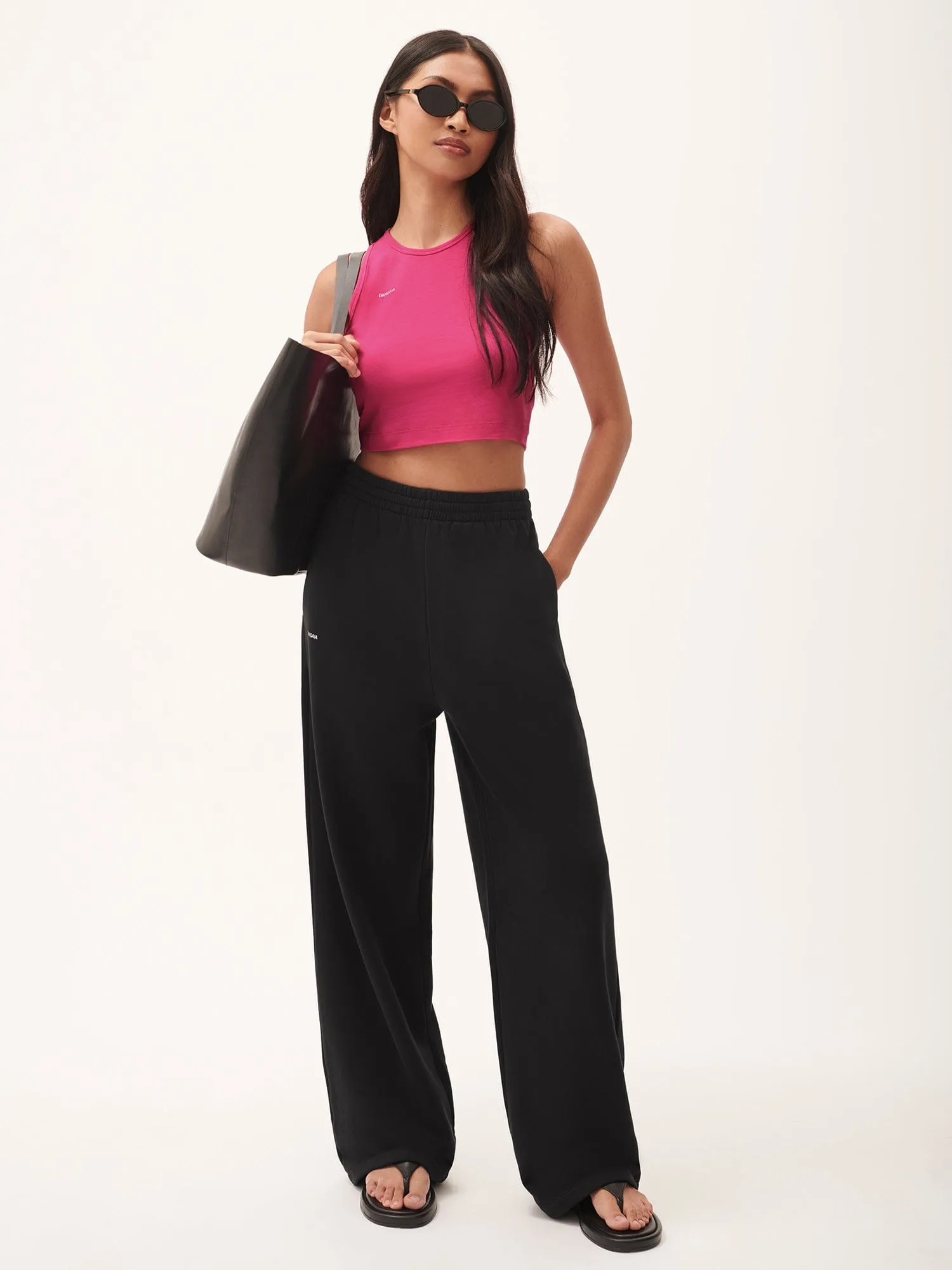Womens 365 Midweight Straight Leg Track Pants—black